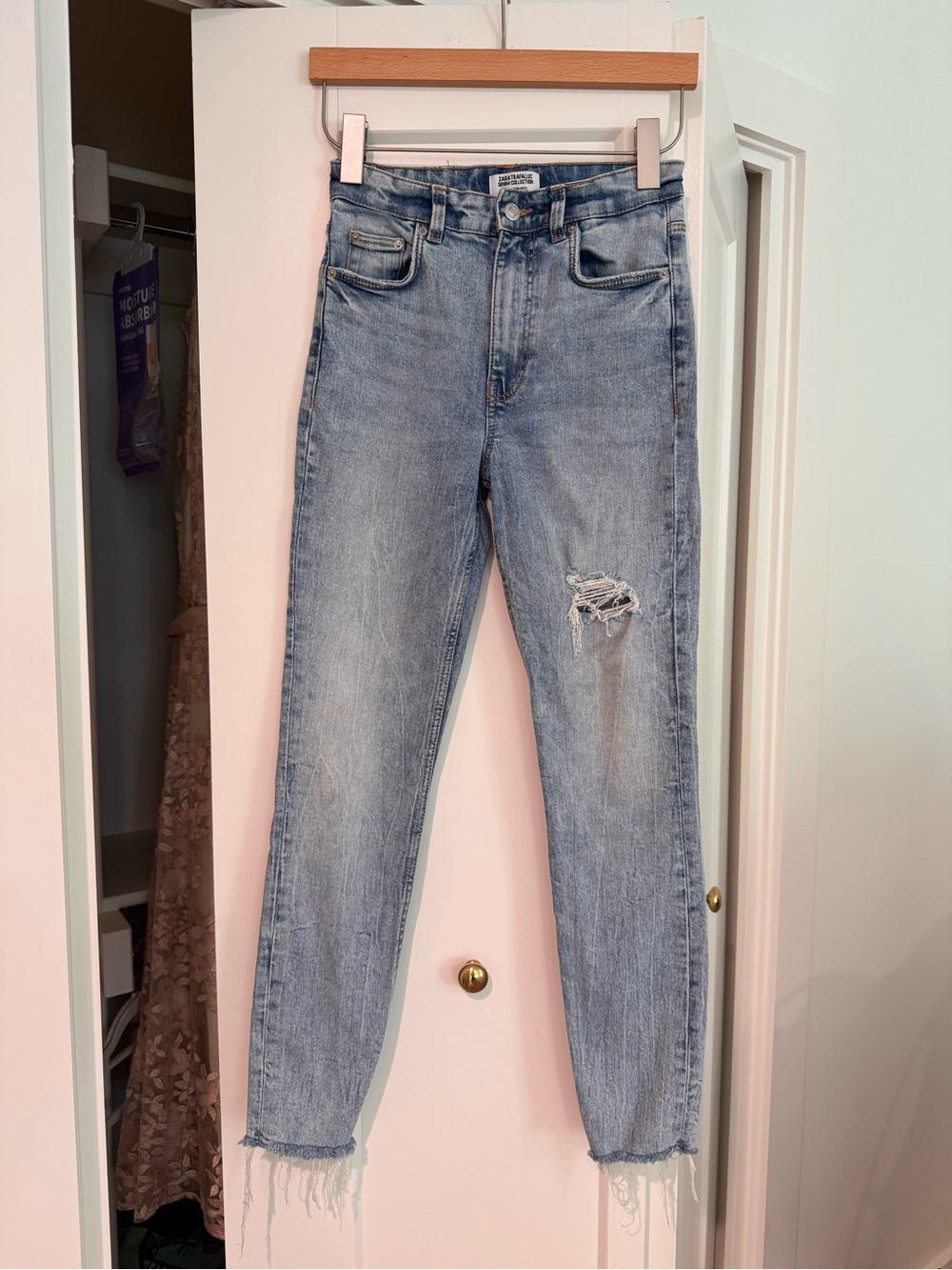 Zara light-wash denim jeans